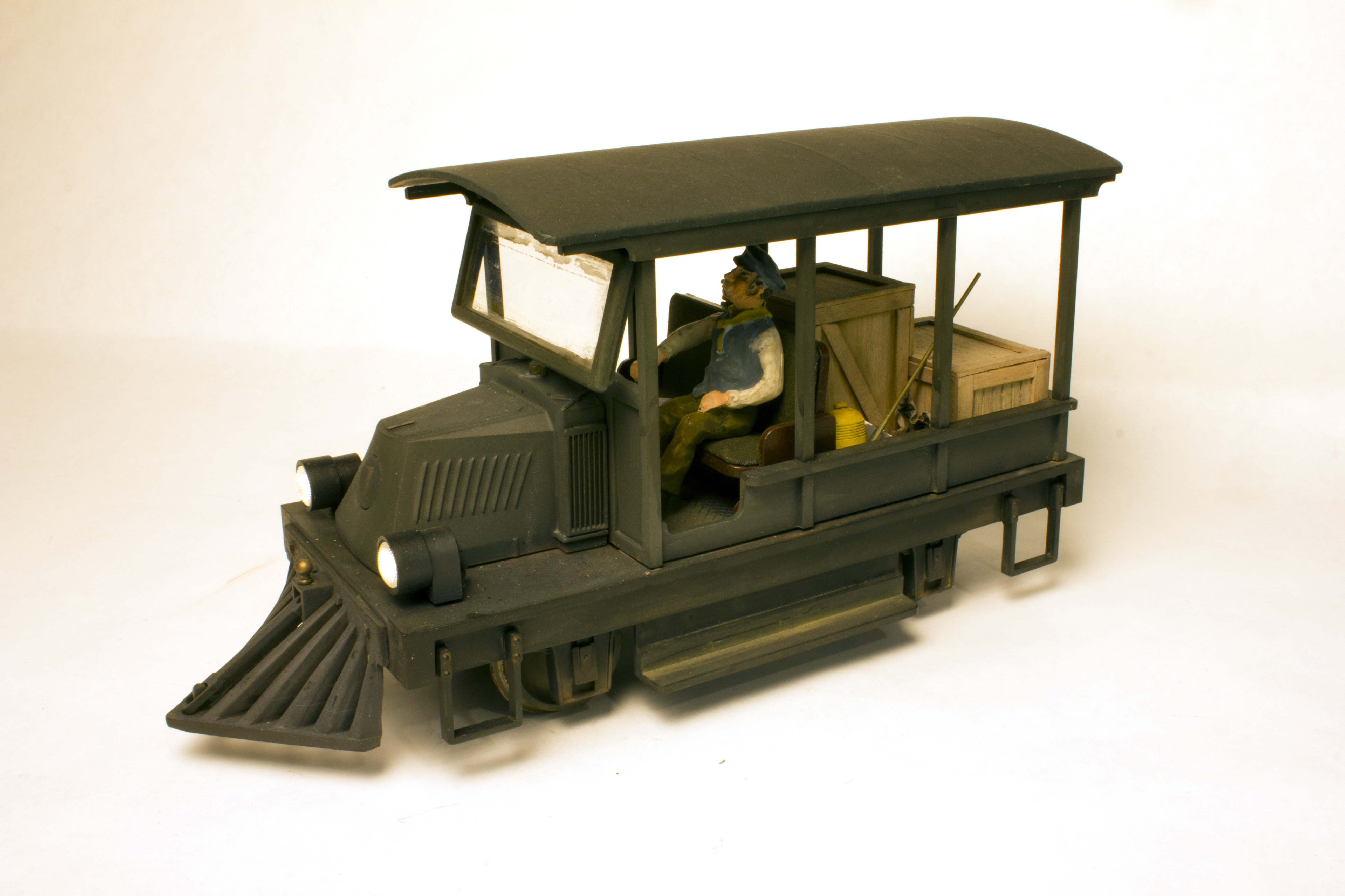 Outland Models Train Railway Ore Mining Accessories: Cart Truck Shanty. N  Scale