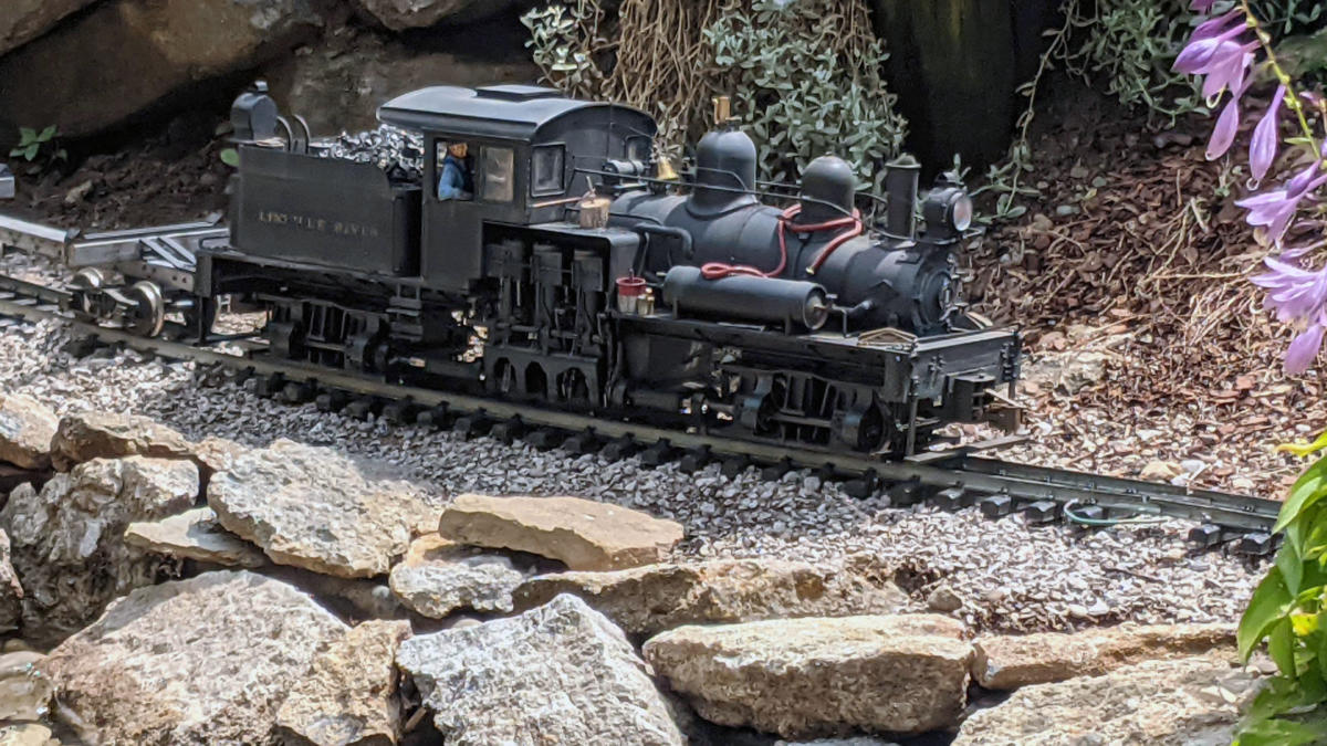 PXL 20210711 194640857-copy